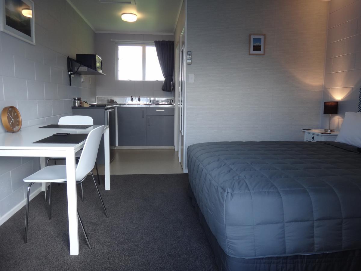 Amble In Motel Stratford Buitenkant foto